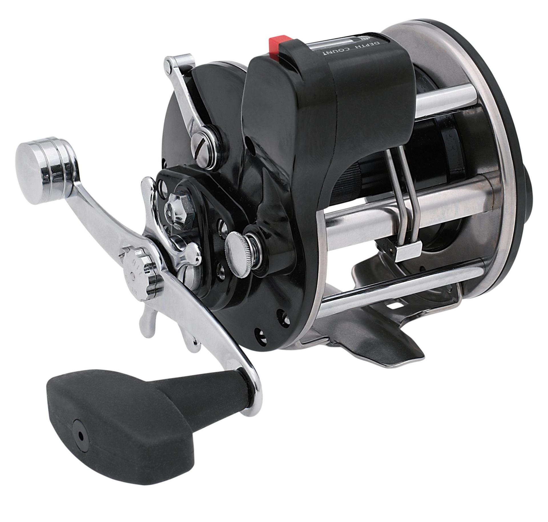 PENN Squall II Level Wind Conventional Reel, Size 30, Right-Hand